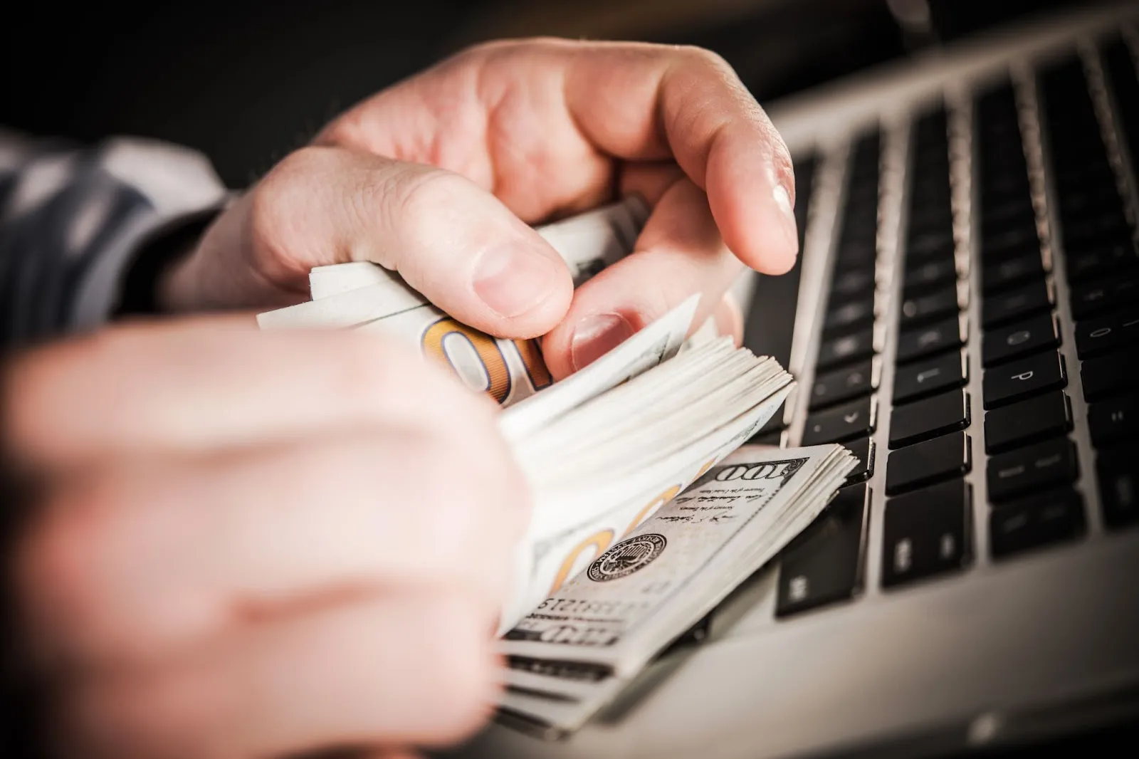 De ce să faci bani online în 2025 De ce să faci bani online în 2025