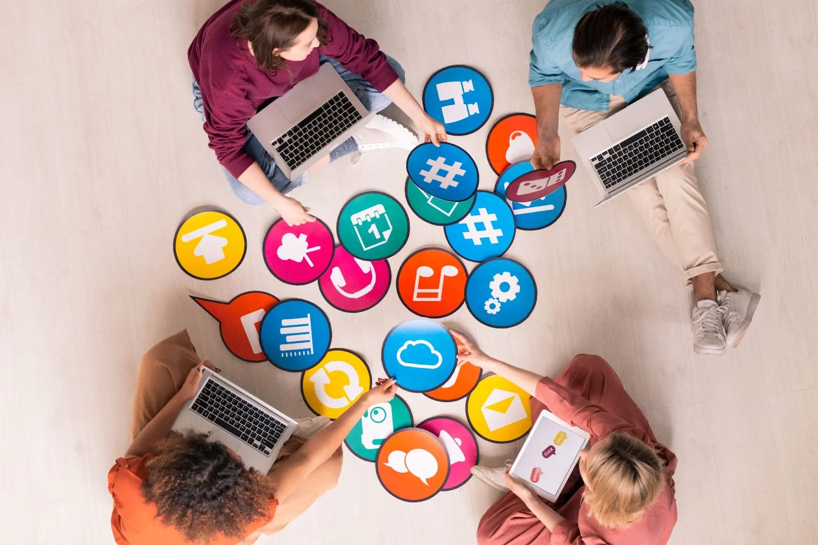 Monetizarea rețelelor sociale Monetizarea rețelelor sociale